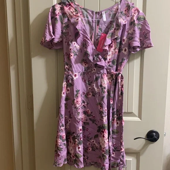 xhilaration pink floral dress Xhilaration Size L Pink Floral Pleated Midi Dress Spaghetti Straps